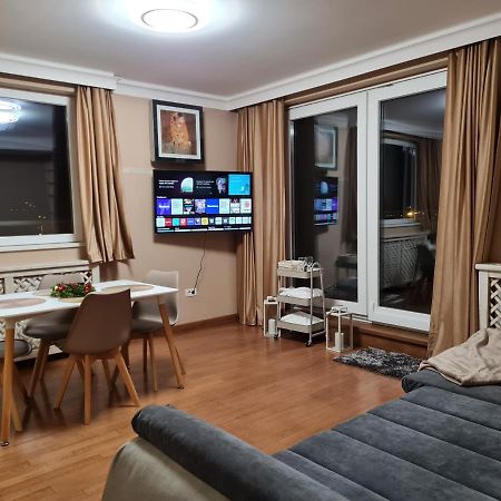 Апартаменти Arad Wellness Екстер'єр фото
