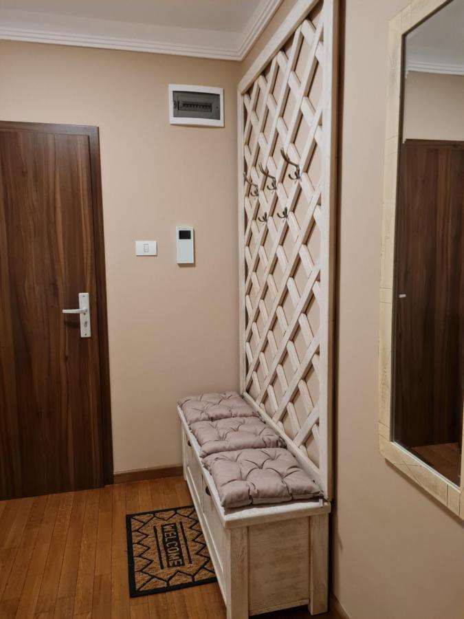 Апартаменти Arad Wellness Екстер'єр фото